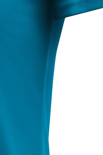 Μπλουζάκι με ασύμμετρο ντεκολτέ - Κόψτε με πλευρικές ραφές