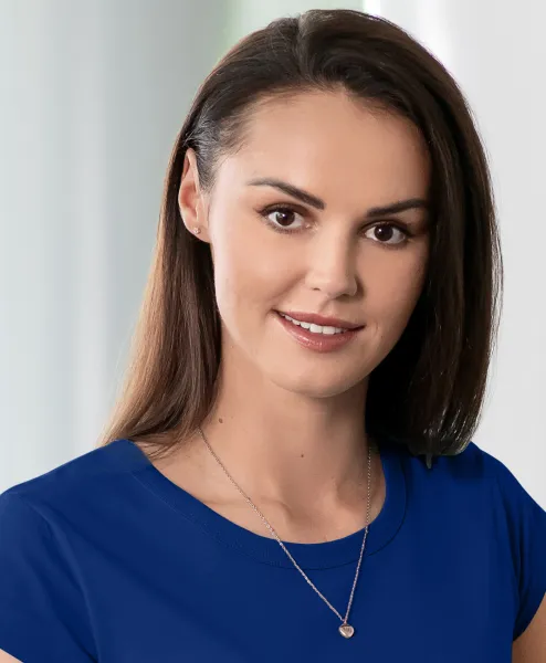 Ανθεκτικό γυναικείο μπλουζάκι - Πιο βαθιά στρογγυλή λαιμόκοψη