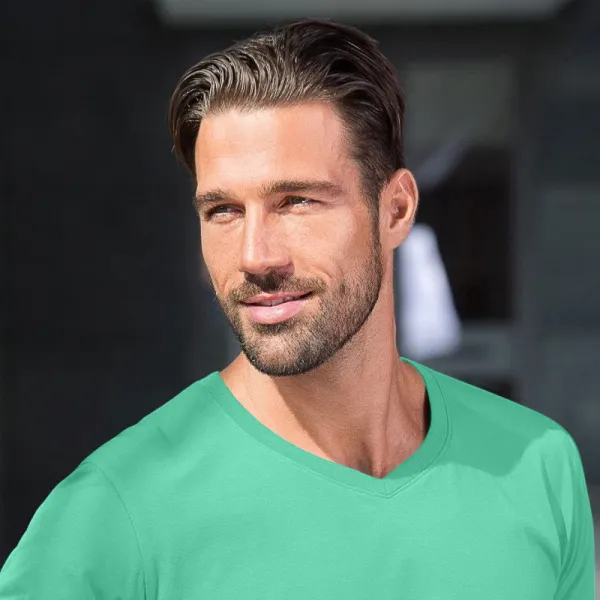 Ανδρικό κοντομάνικο μπλουζάκι - V λαιμόκοψη