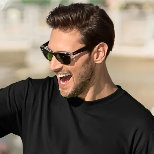 Ανδρικό κλασικό μπλουζάκι - Κλασική στρογγυλή λαιμόκοψη